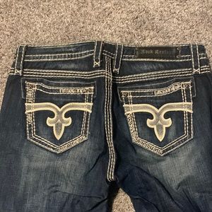 Rock revival crop size 32